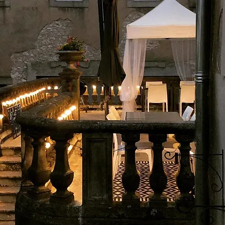 Pensionat La Grande Maison 4*